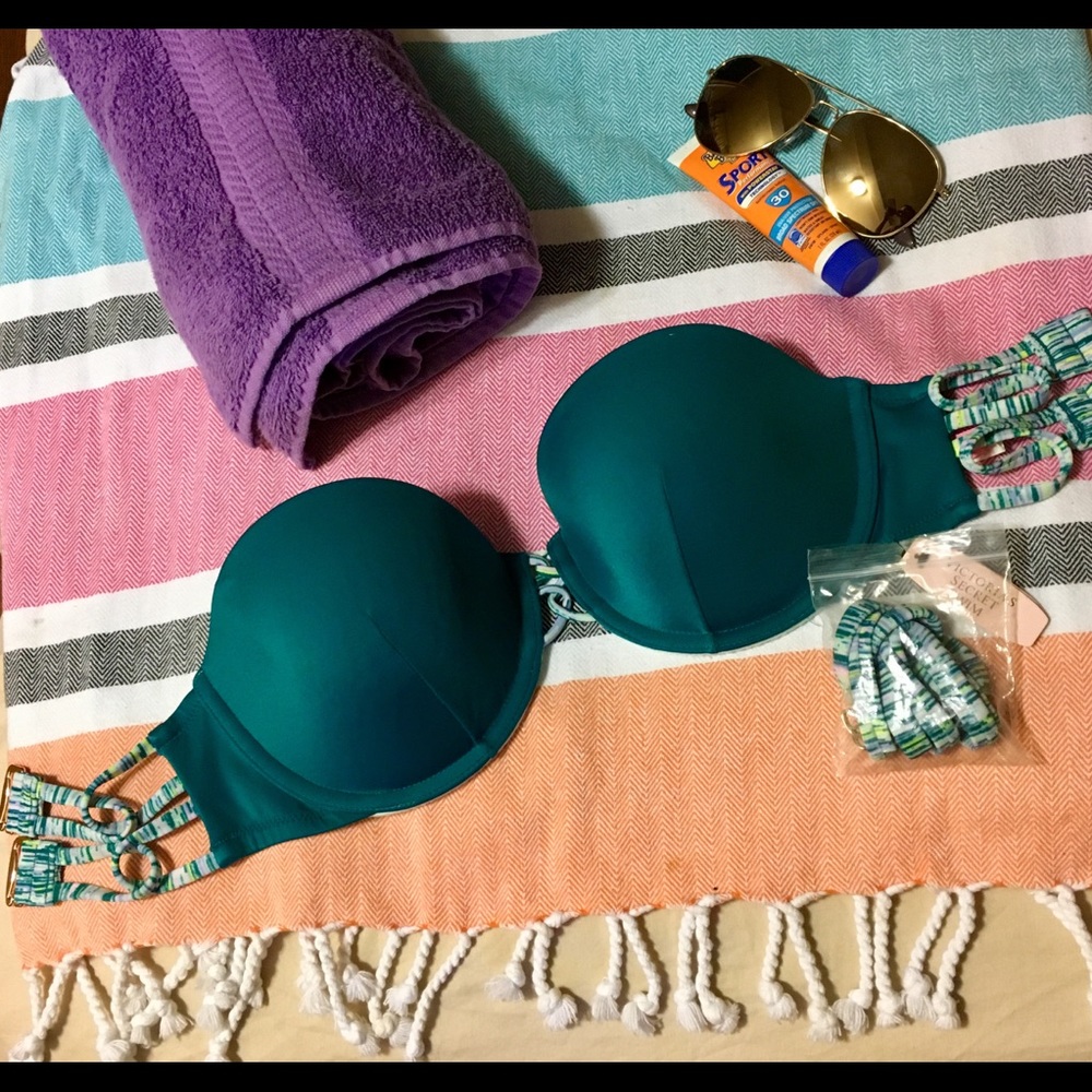Victoria’s Secret The Beach Bandeau Bikini Top